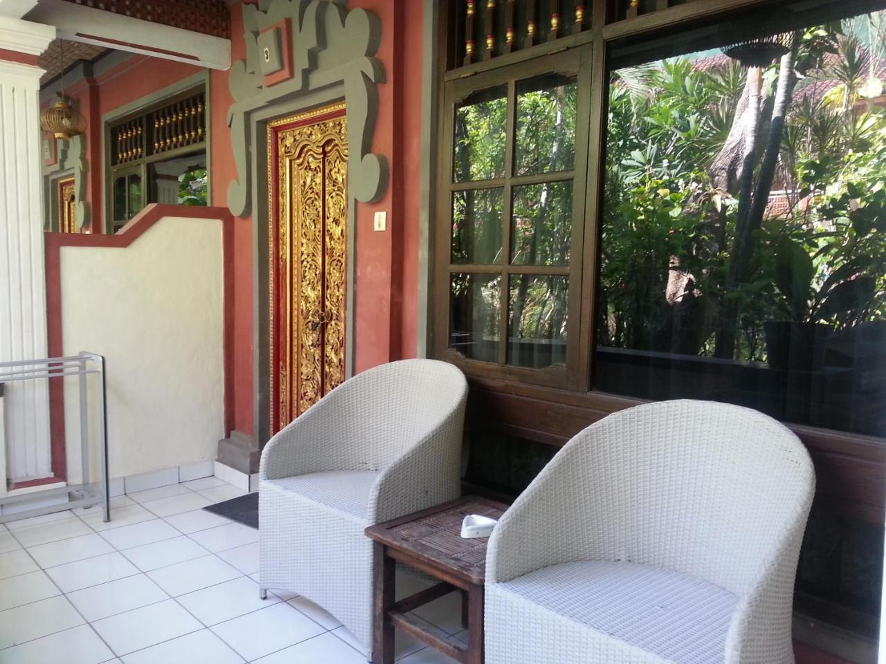 Dewa Bharata Bungalows Legian Exterior photo